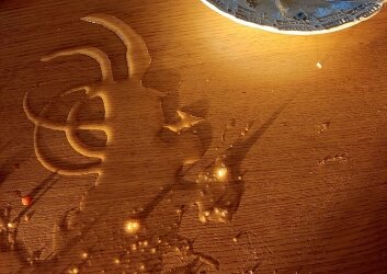 אור_לשעת_הזהב,_גלקסיה