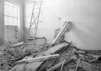 חלל_אפס_מספר_1,_2020,_גרפיט_על_נייר