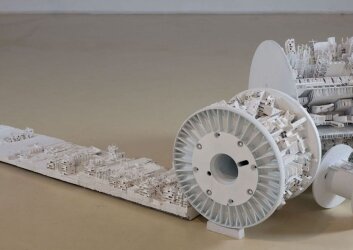 מודל_פוסט_טראומה_18,_2023,_מיצב_רדי_מייד