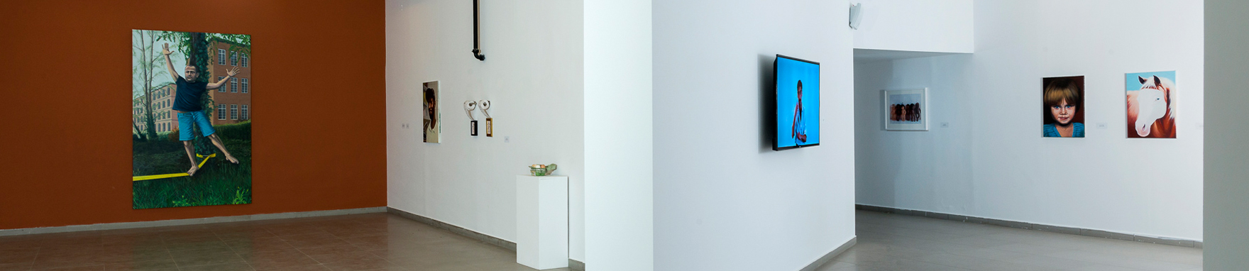 הילד_בחולצה_הכחולה_2023_באנר